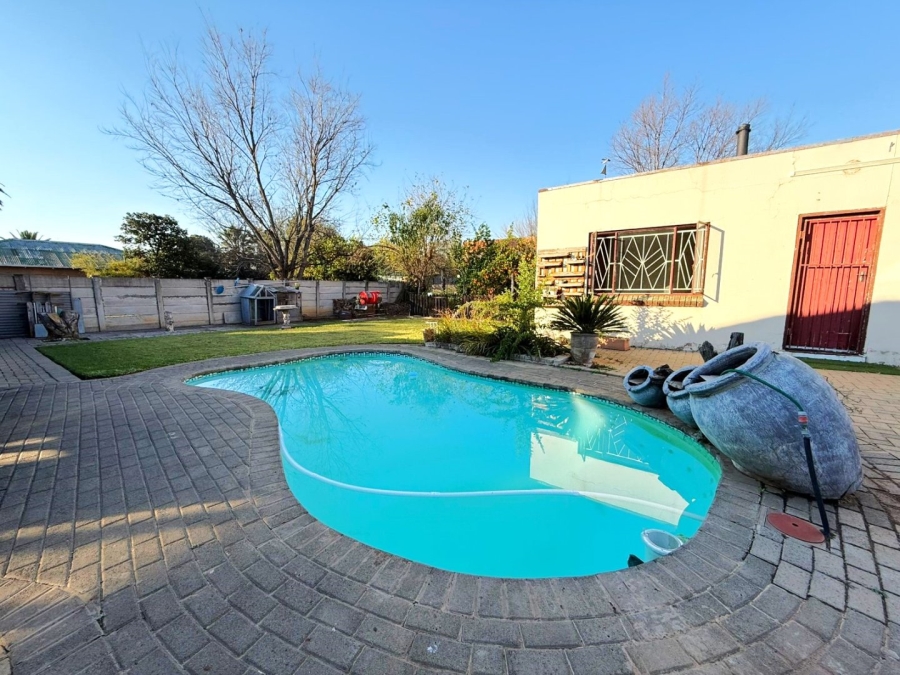 4 Bedroom Property for Sale in Wilgehof Free State